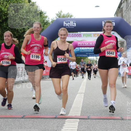 06.09.2026 - CURREX Alsterlauf Yannick Fuchs http://msf.ph/oto/10226591 06.09.2026 10:19:35 Ziel 2292, 2293, 3145, 4480, 5042, 5043, 5195, 5196, 5376, 5648 meine-sportfotos.de