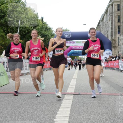 06.09.2026 - CURREX Alsterlauf Yannick Fuchs http://msf.ph/oto/10226595 06.09.2026 10:19:36 Ziel 2292, 2293, 3145, 4480, 5042, 5043, 5195, 5196, 5376, 5648 meine-sportfotos.de