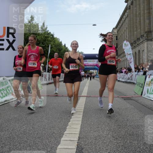 06.09.2026 - CURREX Alsterlauf Yannick Fuchs http://msf.ph/oto/10226601 06.09.2026 10:19:37 Ziel 2292, 2293, 3145, 4480, 5042, 5043, 5195, 5196, 5376, 5648 meine-sportfotos.de