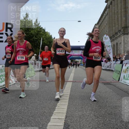 06.09.2026 - CURREX Alsterlauf Yannick Fuchs http://msf.ph/oto/10226602 06.09.2026 10:19:37 Ziel 2292, 2293, 3145, 4480, 5042, 5043, 5195, 5196, 5376, 5648 meine-sportfotos.de
