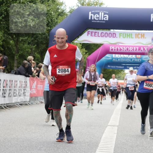 06.09.2026 - CURREX Alsterlauf Yannick Fuchs http://msf.ph/oto/10226644 06.09.2026 10:19:54 Ziel 2084, 3003, 3359, 3417, 3621, 3684, 5172, 5281 meine-sportfotos.de