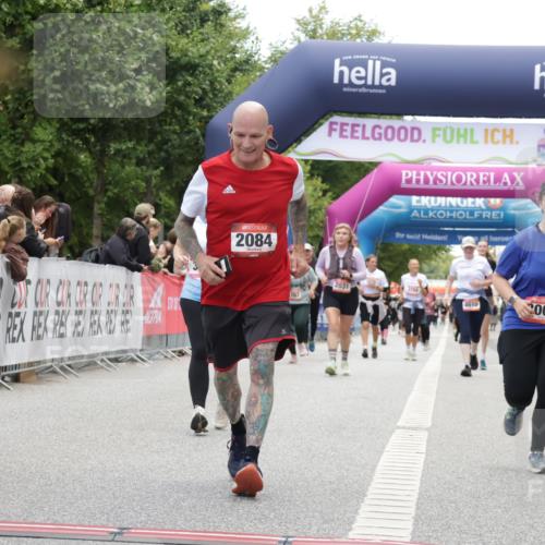 06.09.2026 - CURREX Alsterlauf Yannick Fuchs http://msf.ph/oto/10226645 06.09.2026 10:19:55 Ziel 2084, 3003, 3359, 3417, 3621, 3684, 5172 meine-sportfotos.de