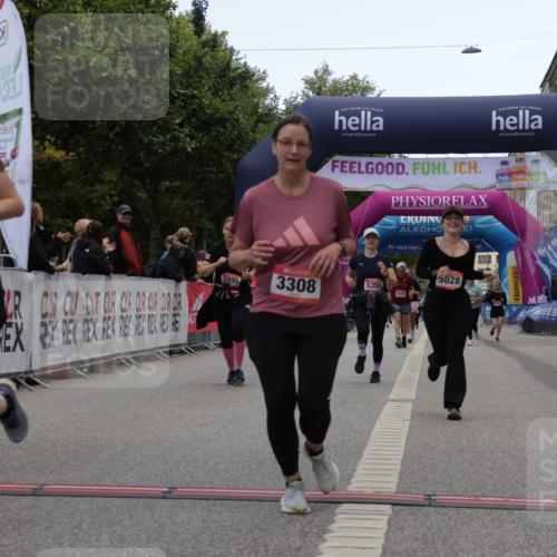 06.09.2026 - CURREX Alsterlauf Yannick Fuchs http://msf.ph/oto/10226714 06.09.2026 10:20:14 Ziel 2043, 2995, 3204, 3308, 3769, 3926, 4724, 5028, 5350 meine-sportfotos.de