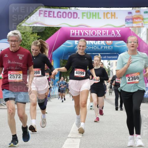 06.09.2026 - CURREX Alsterlauf Yannick Fuchs http://msf.ph/oto/10226743 06.09.2026 10:20:23 Ziel 2366, 2572, 2995, 4098, 4099, 4609, 5028, 5350 meine-sportfotos.de