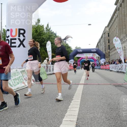 06.09.2026 - CURREX Alsterlauf Yannick Fuchs http://msf.ph/oto/10226762 06.09.2026 10:20:27 Ziel 2366, 2572, 4098, 4099, 4609, 5305, 6413 meine-sportfotos.de