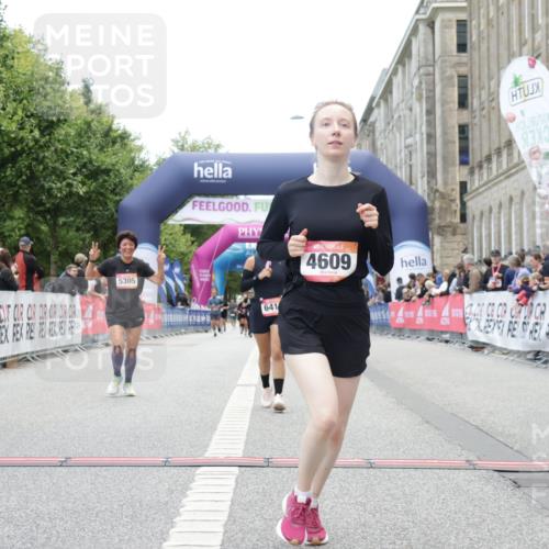 06.09.2026 - CURREX Alsterlauf Yannick Fuchs http://msf.ph/oto/10226768 06.09.2026 10:20:29 Ziel 2366, 2572, 3026, 4098, 4099, 4609, 5305, 6413 meine-sportfotos.de