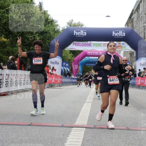 06.09.2026 - CURREX Alsterlauf Yannick Fuchs http://msf.ph/oto/10226775 06.09.2026 10:20:30 Ziel 2366, 2572, 3026, 4098, 4099, 4609, 5305, 6413 meine-sportfotos.de