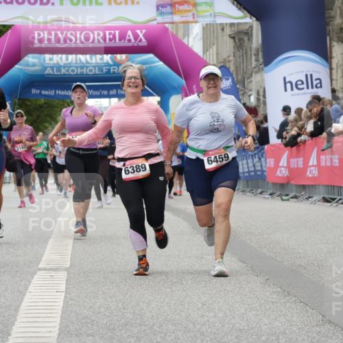06.09.2026 - CURREX Alsterlauf Yannick Fuchs http://msf.ph/oto/10226804 06.09.2026 10:20:41 Ziel 4171, 4635, 5336, 5337, 6177, 6389, 6459 meine-sportfotos.de