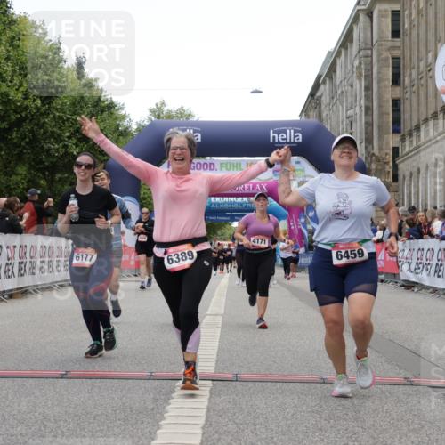 06.09.2026 - CURREX Alsterlauf Yannick Fuchs http://msf.ph/oto/10226813 06.09.2026 10:20:43 Ziel 4171, 4635, 5336, 5337, 6177, 6389, 6459 meine-sportfotos.de