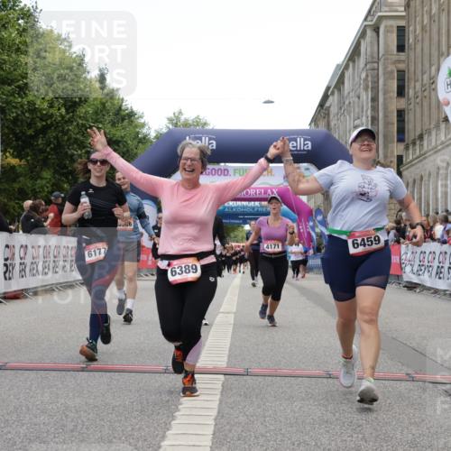 06.09.2026 - CURREX Alsterlauf Yannick Fuchs http://msf.ph/oto/10226814 06.09.2026 10:20:44 Ziel 4171, 5336, 5337, 6177, 6389, 6459 meine-sportfotos.de