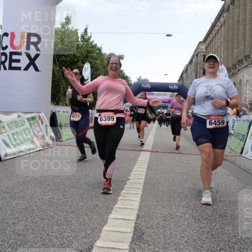 06.09.2026 - CURREX Alsterlauf Yannick Fuchs http://msf.ph/oto/10226820 06.09.2026 10:20:45 Ziel 4171, 5336, 5337, 6177, 6389, 6459 meine-sportfotos.de