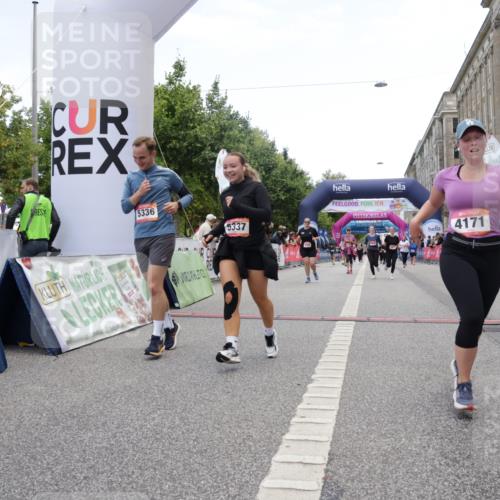 06.09.2026 - CURREX Alsterlauf Yannick Fuchs http://msf.ph/oto/10226827 06.09.2026 10:20:47 Ziel 4171, 4410, 4411, 4666, 5336, 5337, 6177, 6389, 6459 meine-sportfotos.de