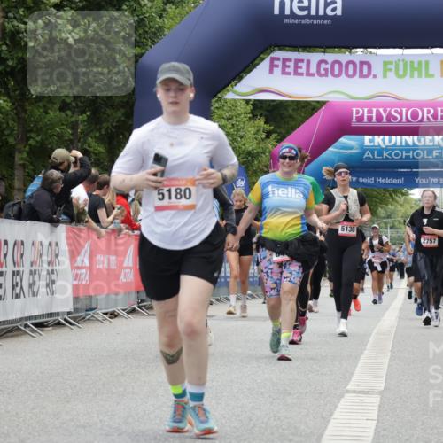 06.09.2026 - CURREX Alsterlauf Yannick Fuchs http://msf.ph/oto/10226860 06.09.2026 10:20:55 Ziel 2146, 2182, 2885, 4410, 4411, 4666, 5180, 5806 meine-sportfotos.de