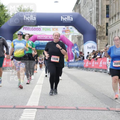 06.09.2026 - CURREX Alsterlauf Yannick Fuchs http://msf.ph/oto/10226872 06.09.2026 10:20:58 Ziel 2146, 2182, 2885, 4410, 4411, 4666, 5136, 5180, 5806, 6403, 6404 meine-sportfotos.de