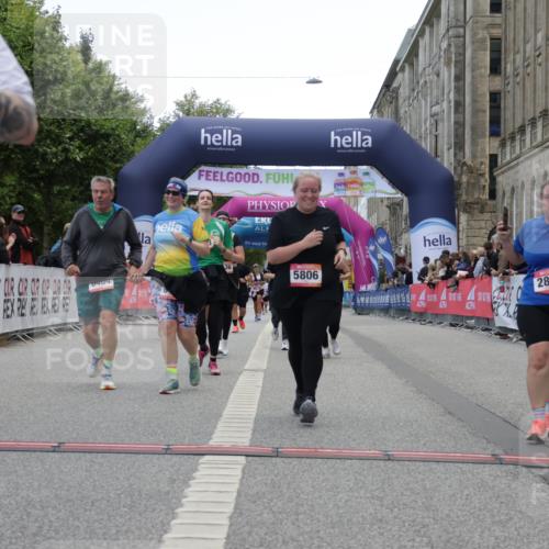 06.09.2026 - CURREX Alsterlauf Yannick Fuchs http://msf.ph/oto/10226875 06.09.2026 10:20:59 Ziel 2146, 2182, 2885, 5136, 5180, 5806, 6403, 6404 meine-sportfotos.de