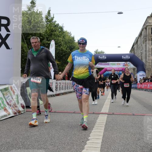 06.09.2026 - CURREX Alsterlauf Yannick Fuchs http://msf.ph/oto/10226884 06.09.2026 10:21:02 Ziel 2146, 2754, 2755, 2757, 2885, 3495, 4436, 5136, 5180, 5806, 6403, 6404 meine-sportfotos.de