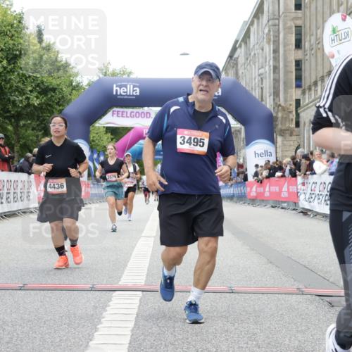 06.09.2026 - CURREX Alsterlauf Yannick Fuchs http://msf.ph/oto/10226902 06.09.2026 10:21:06 Ziel 2754, 2755, 2757, 2885, 3406, 3495, 3579, 4436, 4562, 5136, 5562, 5806, 6403, 6404 meine-sportfotos.de