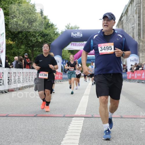 06.09.2026 - CURREX Alsterlauf Yannick Fuchs http://msf.ph/oto/10226904 06.09.2026 10:21:07 Ziel 2754, 2755, 2757, 3406, 3495, 3579, 4436, 4562, 4934, 5136, 5562, 5806, 6403, 6404 meine-sportfotos.de