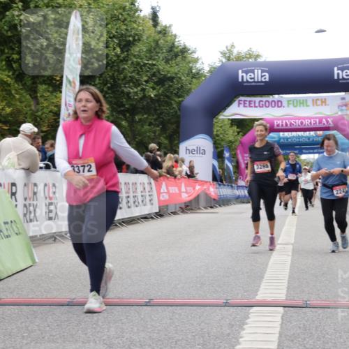 06.09.2026 - CURREX Alsterlauf Yannick Fuchs http://msf.ph/oto/10226956 06.09.2026 10:22:49 Ziel 2243, 2751, 2774, 3288, 3372, 5289, 5358, 5563, 6489, 8074, 8119 meine-sportfotos.de