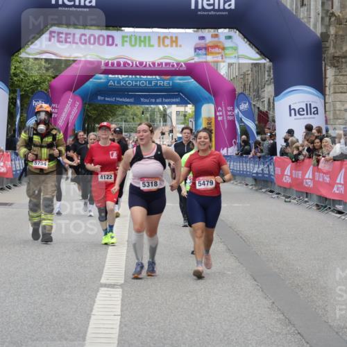 06.09.2026 - CURREX Alsterlauf Yannick Fuchs http://msf.ph/oto/10227032 06.09.2026 10:23:25 Ziel 2945, 3305, 5479, 5980 meine-sportfotos.de