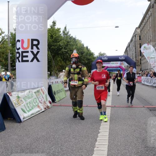 06.09.2026 - CURREX Alsterlauf Yannick Fuchs http://msf.ph/oto/10227051 06.09.2026 10:23:32 Ziel 2591, 2592, 2593, 2939, 3118, 4122, 4303, 5479, 5754 meine-sportfotos.de