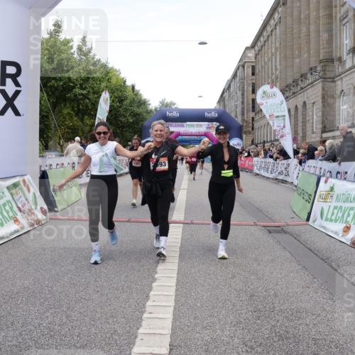 06.09.2026 - CURREX Alsterlauf Yannick Fuchs http://msf.ph/oto/10227066 06.09.2026 10:23:35 Ziel 2591, 2592, 2593, 2939, 3118, 3424, 4122, 4303, 5479, 5754, 8144 meine-sportfotos.de