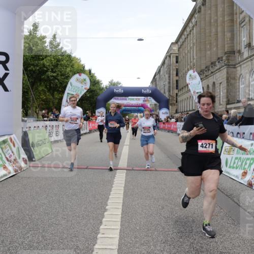 06.09.2026 - CURREX Alsterlauf Yannick Fuchs http://msf.ph/oto/10227166 06.09.2026 10:24:09 Ziel 2276, 2726, 2924, 3183, 3185, 4271, 5035, 6167 meine-sportfotos.de