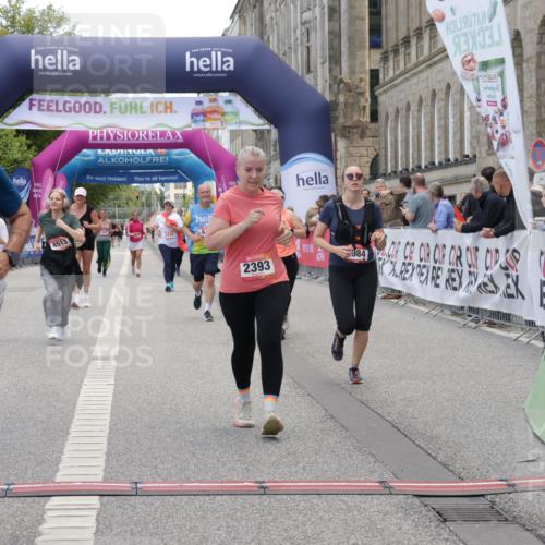06.09.2026 - CURREX Alsterlauf Yannick Fuchs http://msf.ph/oto/10227177 06.09.2026 10:24:13 Ziel 2393, 2726, 2924, 3183, 3185, 3965, 4271, 4513, 4514, 5035, 5732 meine-sportfotos.de