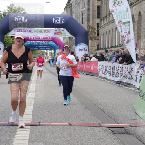06.09.2026 - CURREX Alsterlauf Yannick Fuchs http://msf.ph/oto/10227203 06.09.2026 10:24:22 Ziel 2393, 2662, 3856, 3965, 4513, 4514, 5604, 5732, 6422 meine-sportfotos.de