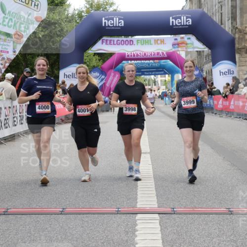 06.09.2026 - CURREX Alsterlauf Yannick Fuchs http://msf.ph/oto/10227297 06.09.2026 10:25:27 Ziel 3998, 3999, 4000, 4001, 5248, 6333 meine-sportfotos.de