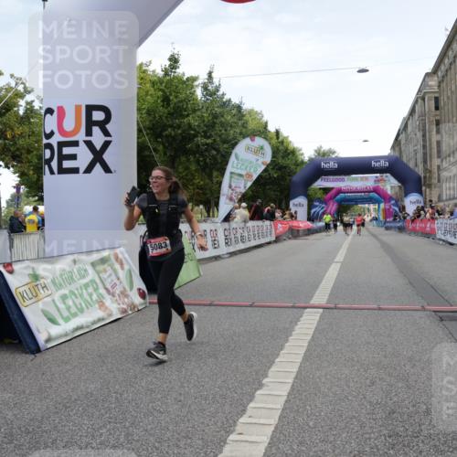 06.09.2026 - CURREX Alsterlauf Yannick Fuchs http://msf.ph/oto/10227370 06.09.2026 10:25:59 Ziel 4794, 5083, 5409 meine-sportfotos.de