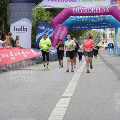 06.09.2026 - CURREX Alsterlauf Yannick Fuchs http://msf.ph/oto/10227373 06.09.2026 10:26:04 Ziel 5083 meine-sportfotos.de