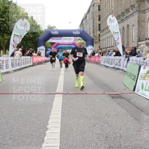 06.09.2026 - CURREX Alsterlauf Yannick Fuchs http://msf.ph/oto/10227419 06.09.2026 10:26:29 Ziel 2282, 2283, 3653, 4168, 4385, 4386 meine-sportfotos.de