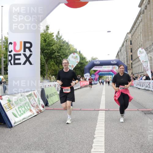 06.09.2026 - CURREX Alsterlauf Yannick Fuchs http://msf.ph/oto/10227427 06.09.2026 10:26:34 Ziel 2282, 2283, 3653, 3784 meine-sportfotos.de