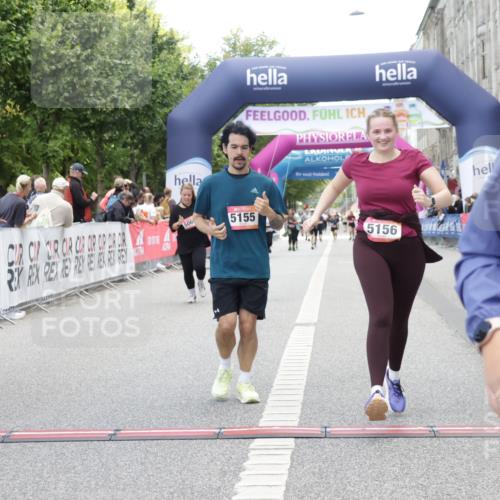 06.09.2026 - CURREX Alsterlauf Yannick Fuchs http://msf.ph/oto/10227467 06.09.2026 10:27:00 Ziel 2253, 2790, 2791, 3165, 4484, 4489, 4978, 5066, 5155, 5156 meine-sportfotos.de