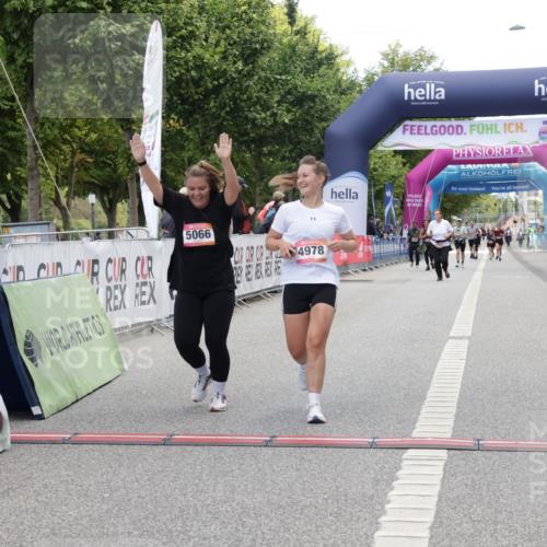 06.09.2026 - CURREX Alsterlauf Yannick Fuchs http://msf.ph/oto/10227476 06.09.2026 10:27:04 Ziel 4484, 4489, 4978, 5066, 5155, 5156 meine-sportfotos.de