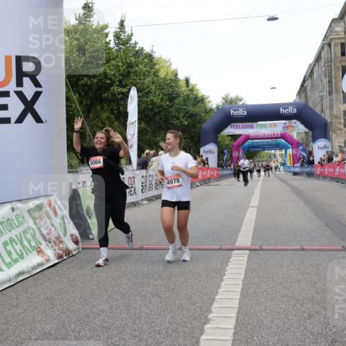 06.09.2026 - CURREX Alsterlauf Yannick Fuchs http://msf.ph/oto/10227480 06.09.2026 10:27:05 Ziel 4484, 4489, 4978, 5066, 5155, 5156 meine-sportfotos.de