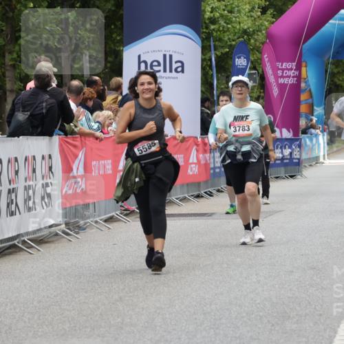 06.09.2026 - CURREX Alsterlauf Yannick Fuchs http://msf.ph/oto/10227495 06.09.2026 10:27:13 Ziel 2052 meine-sportfotos.de