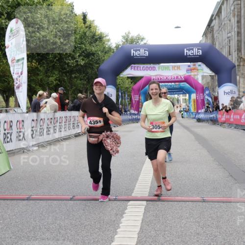 06.09.2026 - CURREX Alsterlauf Yannick Fuchs http://msf.ph/oto/10227590 06.09.2026 10:27:53 Ziel 3054, 4095, 4214, 4351, 4544, 8053 meine-sportfotos.de