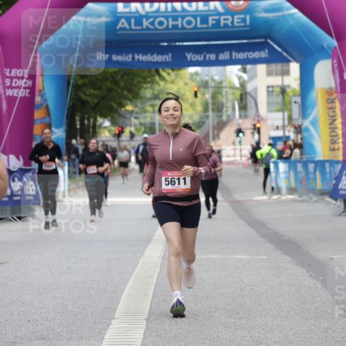 06.09.2026 - CURREX Alsterlauf Yannick Fuchs http://msf.ph/oto/10227617 06.09.2026 10:28:02 Ziel 3379, 4214 meine-sportfotos.de