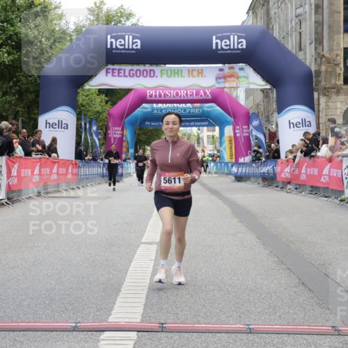 06.09.2026 - CURREX Alsterlauf Yannick Fuchs http://msf.ph/oto/10227624 06.09.2026 10:28:07 Ziel 3379, 5611 meine-sportfotos.de
