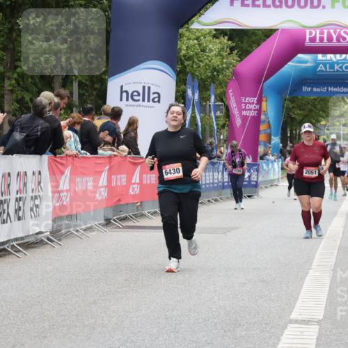 06.09.2026 - CURREX Alsterlauf Yannick Fuchs http://msf.ph/oto/10227637 06.09.2026 10:28:20 Ziel 3460, 6430 meine-sportfotos.de
