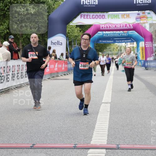 06.09.2026 - CURREX Alsterlauf Yannick Fuchs http://msf.ph/oto/10227759 06.09.2026 10:29:41 Ziel 2461, 2926, 4417 meine-sportfotos.de