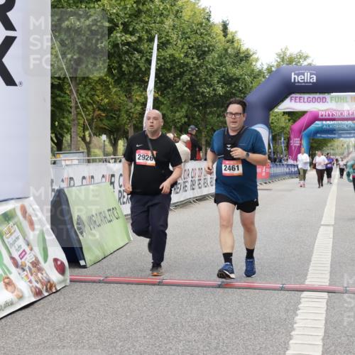 06.09.2026 - CURREX Alsterlauf Yannick Fuchs http://msf.ph/oto/10227763 06.09.2026 10:29:43 Ziel 2461, 2926, 4018, 4417 meine-sportfotos.de