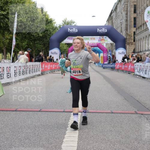 06.09.2026 - CURREX Alsterlauf Yannick Fuchs http://msf.ph/oto/10227769 06.09.2026 10:29:48 Ziel 2461, 2926, 4018 meine-sportfotos.de