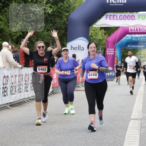 06.09.2026 - CURREX Alsterlauf Yannick Fuchs http://msf.ph/oto/10227788 06.09.2026 10:29:57 Ziel 2684, 6440, 6462, 6468 meine-sportfotos.de