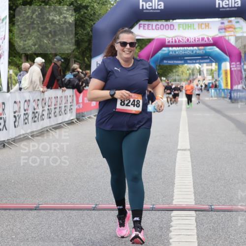 06.09.2026 - CURREX Alsterlauf Yannick Fuchs http://msf.ph/oto/10227832 06.09.2026 10:30:31 Ziel 4963, 8248 meine-sportfotos.de