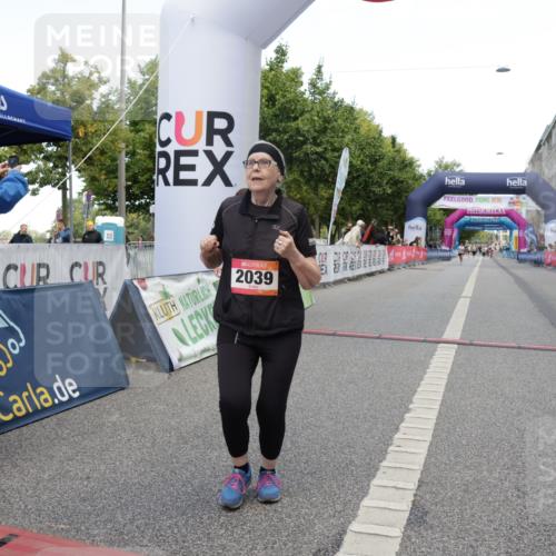 06.09.2026 - CURREX Alsterlauf Yannick Fuchs http://msf.ph/oto/10227883 06.09.2026 10:31:07 Ziel 2039, 2409, 4420, 4773 meine-sportfotos.de