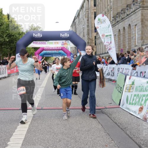 06.09.2026 - CURREX Alsterlauf Yannick Fuchs http://msf.ph/oto/10227925 06.09.2026 10:31:46 Ziel 3350, 3387, 5368, 5907, 6374, 8033 meine-sportfotos.de