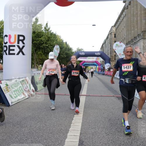 06.09.2026 - CURREX Alsterlauf Yannick Fuchs http://msf.ph/oto/10227962 06.09.2026 10:32:01 Ziel 2642, 2753, 2756, 4338, 5437, 5574, 6185 meine-sportfotos.de